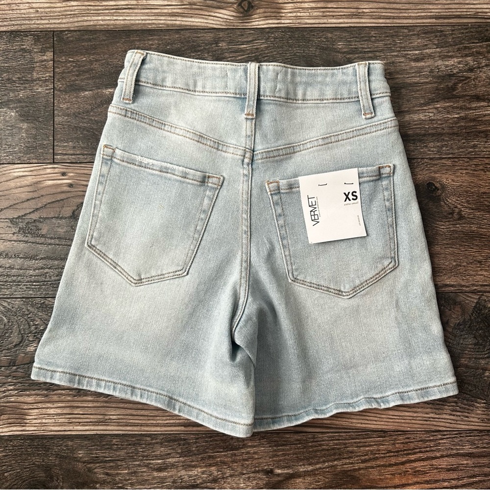 Vervet Women's XS Light Blue Denim Shorts With Stretch Longer Length - Picture 4 of 9